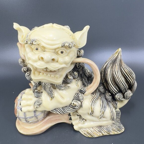 Vintage Chinese Guardian Lion Sculpture Signed Foo Dog Fu Foo Dog Playing Ball - Picture 12 of 16